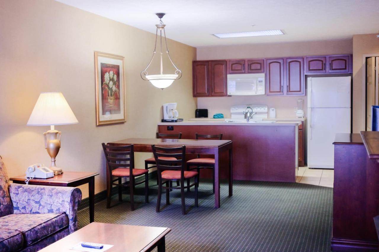 The Willowbrook Golf Hotel At Split Rock Lake Harmony Bagian luar foto