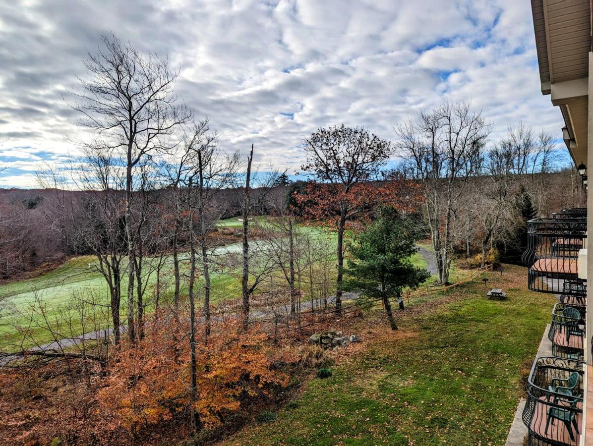 The Willowbrook Golf Hotel At Split Rock Lake Harmony Bagian luar foto