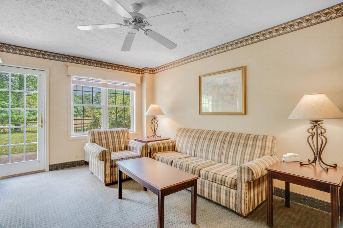 The Willowbrook Golf Hotel At Split Rock Lake Harmony Bagian luar foto